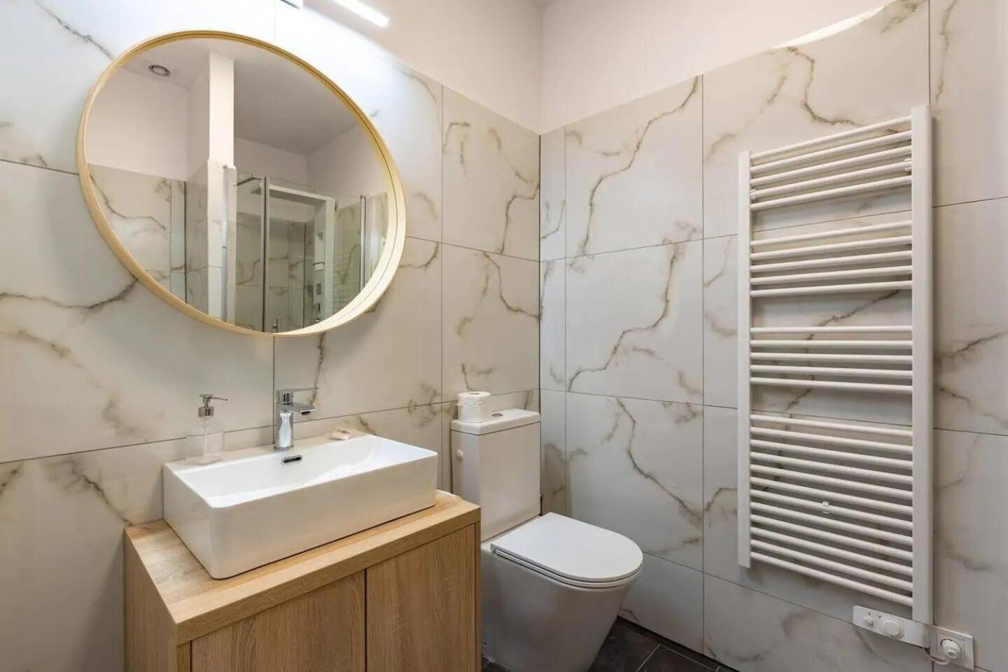 Luxurious Apartment In The Heart Of Budapest Exterior foto